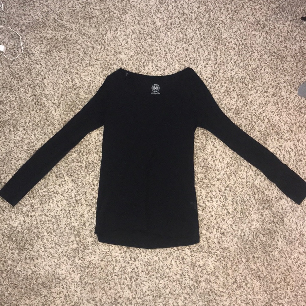 Black long sleeve shirt